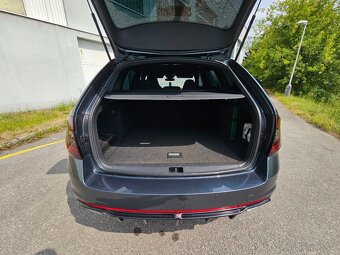 Škoda Octavia 3 RS FL 2.0TDI, DSG, 4X4, FULL LED - 12