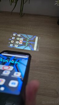 Odolný telefon s projektorem Tank4 TOP STAV - 12