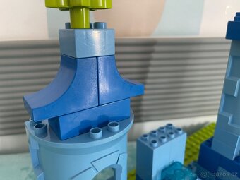 Lego Duplo modrý hrádek - 12