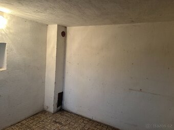 Prodej chaty u lesa - 12