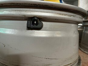 Alu disky Uniwhells nové 8,5J x 19 H2 ET35 - 12