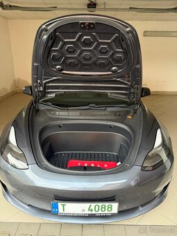 Tesla model 3 Long Range  SOH87,55% - 12