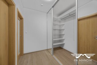 Pronájem bytu 2+kk 53 m², Praha - Prosek, ev.č. 711 - 12