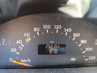 Mercedes Benz A140-W168 1.4 Benzín 2004 - 12