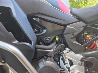 BMW F 900 GS Adventure - TOP ZÁNOVNÍ STAV 2600 KM 369.000,- - 12