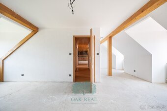 Prodej zemědělská usedlost 883 m2, pozemek 6 835 m2 - Velká  - 12
