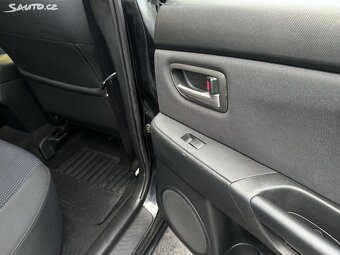 Mazda 3 1.6 Benzín /77kW KLIMA r.v. 2006 - 12