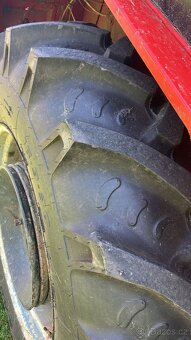 TRAKTOR ZETOR 7745 PO GO + NAKLADAČ + PLUH + VALNÍK - 12