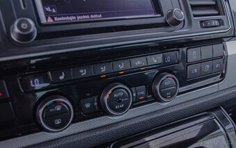 Volkswagen Multivan Highline DSG 2019 4motion - 12