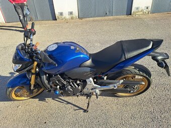 Honda hornet - 12