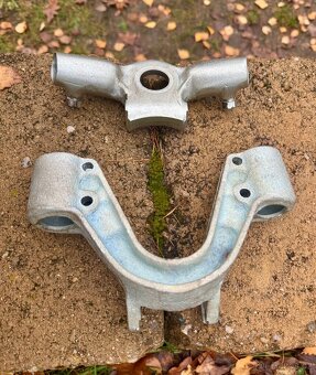 Jawa perak, Ogar 350 - podkova a držák - 12