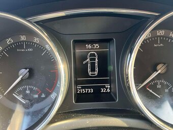 Škoda Superb 2 Combi 2.0TDI DSG 103kW PANORAMA - 12