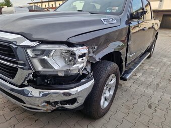 Dodge Ram 1500 5.7 HEMI V8 4x4 2019 - 12