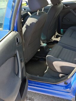 Škoda Octavia 1.6 kombi 75kw rv 2006 - 12
