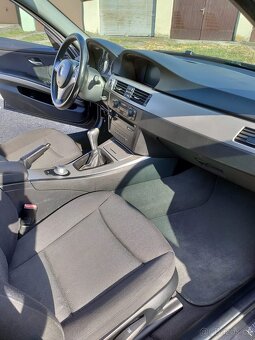 BMW 320i (E90) - 12