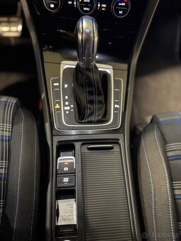 Volkswagen Golf GTE 1.4 TSI Plug-in Hybrid – výborný stav - 12