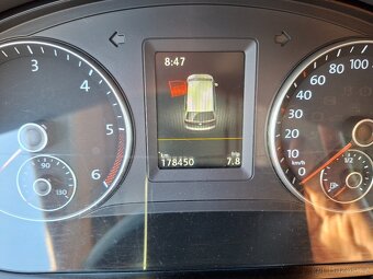 Volkswagen Touran 2.0tdi highline 7mist - 12