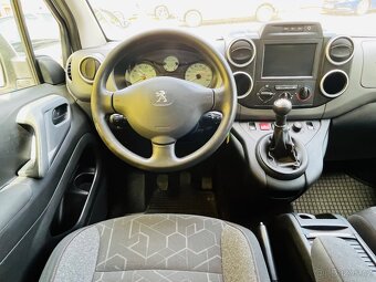 PEUGEOT PARTNER HDi 1.6 TEPEE PUVOD ČR 5 MÍST TAŽNÉ NAVIGACE - 12
