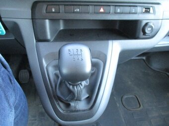 Peugeot Boxer chladící s el. zásuvkou, 39 000 km - 12