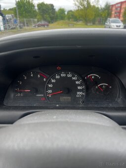Suzuki grand Vitara 2.0td 4x4 - 12