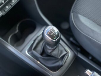 Škoda Rapid - 12