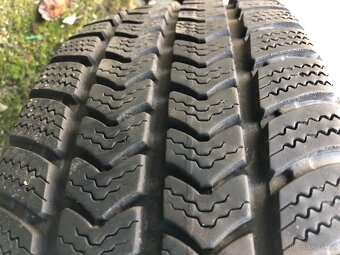 VW Transporter Multivan T5-Zimní sada 205/65/16C - 12