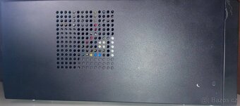 APC Smart-UPS SMT750I – nová baterie 2024, plně funkční - 12