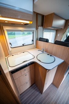 Sunlight T65,garaz,klima,tempo,kamera,mod 2017,6.95m,pekny - 12