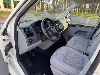 VW TRANSPORTER T5 1.9TDI BEZ DPF LONG 6 MÍST R.V.2007 - 12