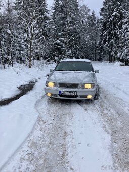 Volvo V70 - 12