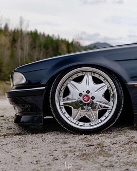 BMW E38 740i drift / stance car (ex Don Musk) - 12
