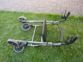 Chodítko pro seniory - 12