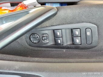 Peugeot 308 BlueHDI 1,6/88kw - 12