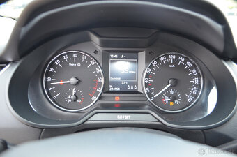 PRODÁM ŠKODA OCTAVIA KOMBI 2.0TDI 150PS 2016 NAVI,TAŽNÉ - 12