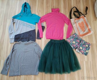 Set balík dámského dívčího oblečení vel. S/M 43ks - 12