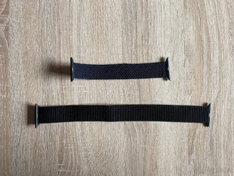 Apple Watch 7 45 mm s příslušenstvím - 12