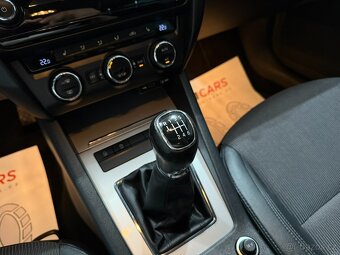 Škoda Octavia 3 1,4 TSI STYLE SPORT NAVI - 12