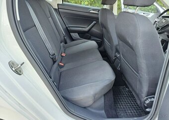 Volkswagen Polo 1.6 - 12
