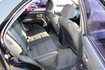 Kia Sorento 2.5CRD 4X4,r.v.2009 KLIMA EL.OKNA ALU - 12