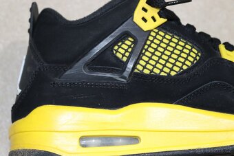 Nike Air Jordan Retro Thunder vel. 38,5 - 12