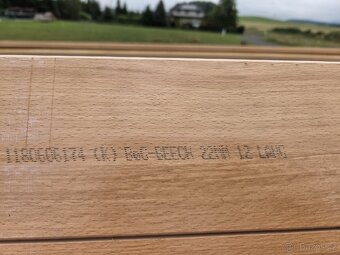 Prodám parketovou zatěžovou podlahu Junckers industrier (l - 12