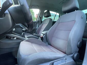 Volkswagen Golf 2006, TSI 125 kW - 12