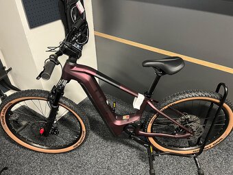 CUBE Reaction Hybrid SLX 750 vel. S 2024 NOVÉ FOX Rubyred - 12