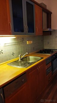 Dlouhodobě pronajmu zařízený a vybavený byt 2+1+ komora - 12