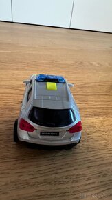 Auticka, motorka, magnet tabulka a dalsi, vse za 250 - 12