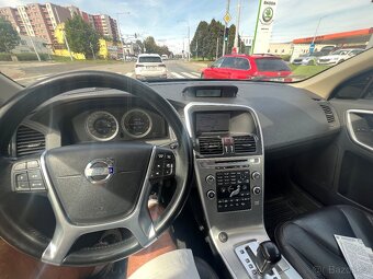 Volvo XC60 D5 AWD, r.v. 2010, tažné zařízení, full výbava - 12