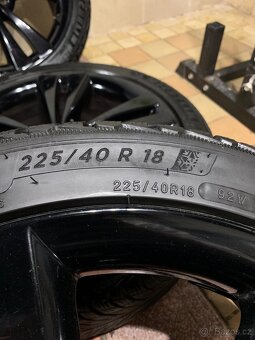 Alu kola Škoda R18 5X112 ZIMNÍ PNEU 225/40 R18 NEPTUNE - 12