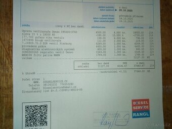 Land Rover Defender 90 - 12