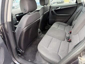 Audi A3 1,6 MPi 75 kw Sportback - 12