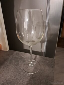 Různé skleničky - 12